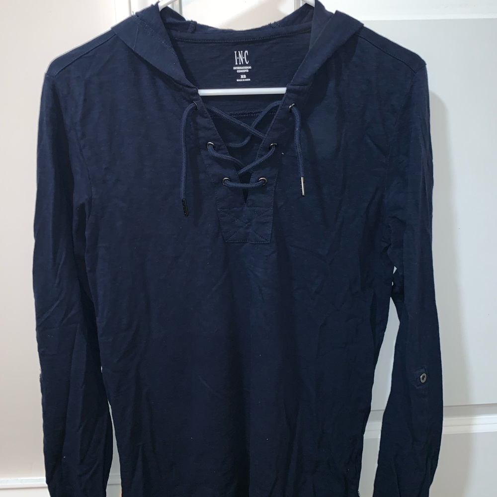 Trendy loop shirt with hoodie